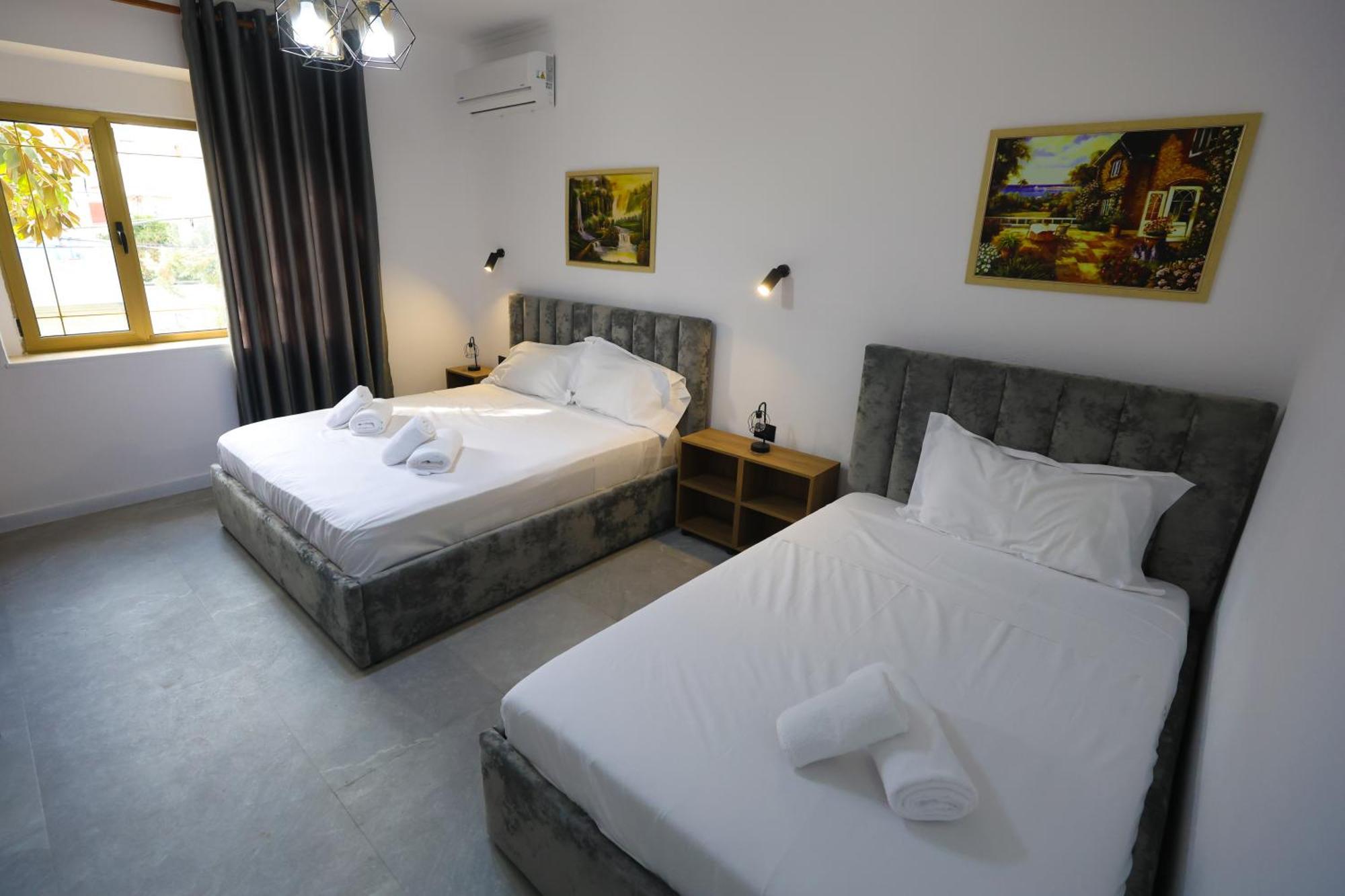 Vila Alizee Hotel ติรานา ภายนอก รูปภาพ